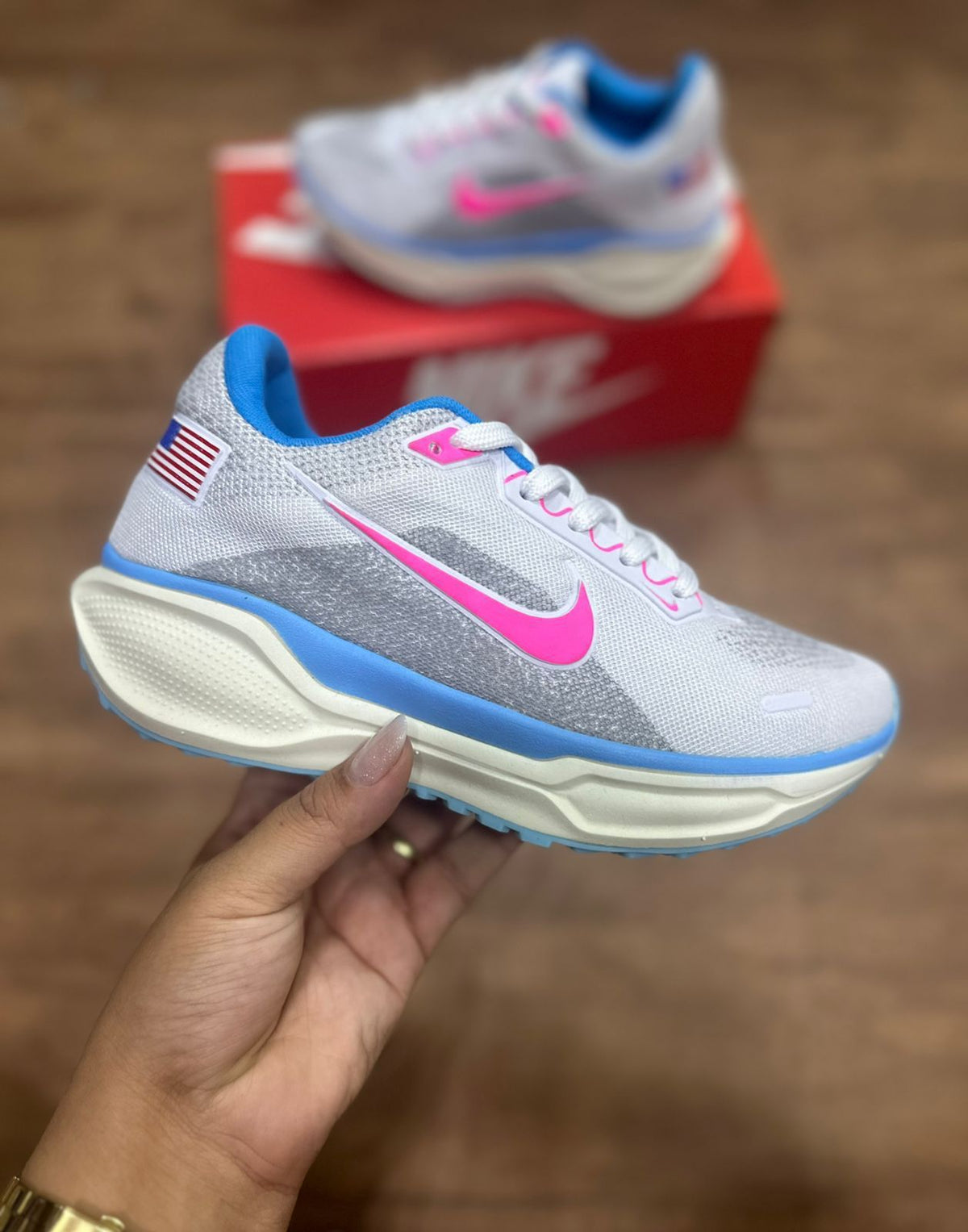 Nike Vomero 17