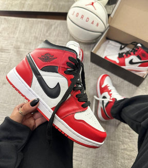 Nike Jordan Chicago