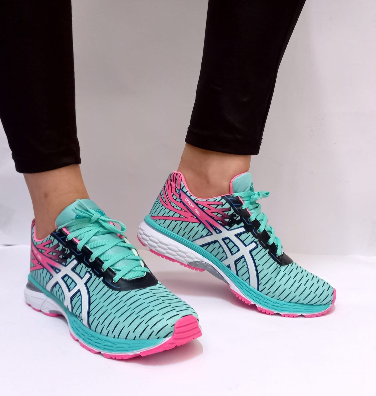 Asics Feminino