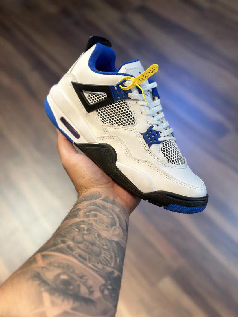 Nike Air Jordan 4